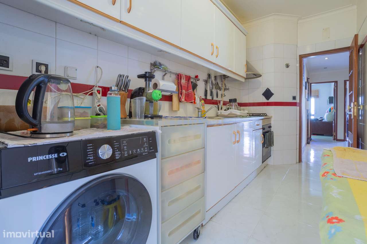 Apartamento T2 Vale Flores-7