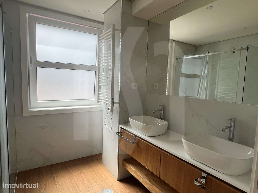 Apartamento T4 | Pinheiro Manso-3