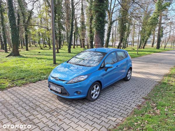 Ford Fiesta 1.25 Ghia - 16