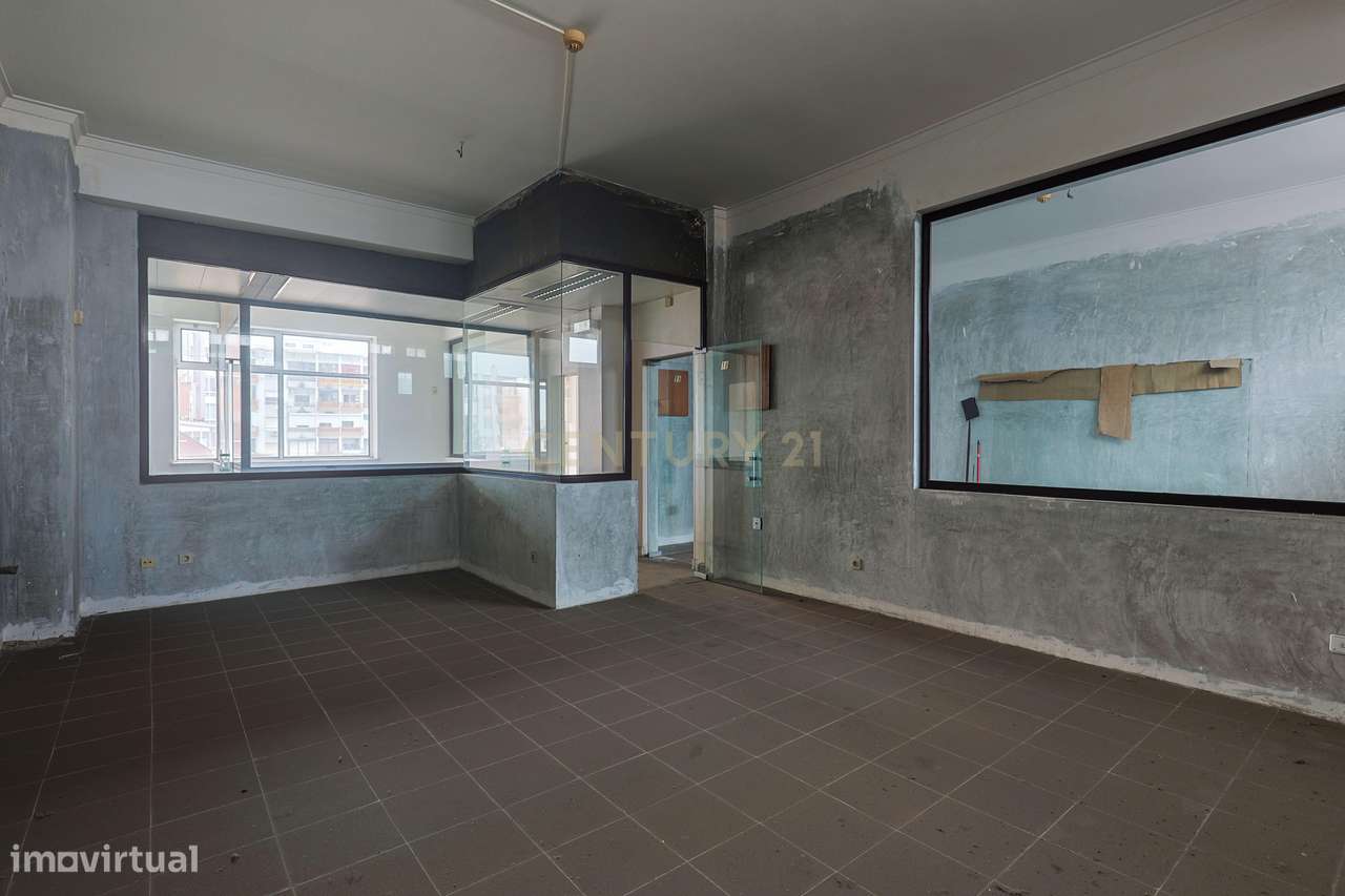 11 Lojas à Venda em bloco | 326 m²-10