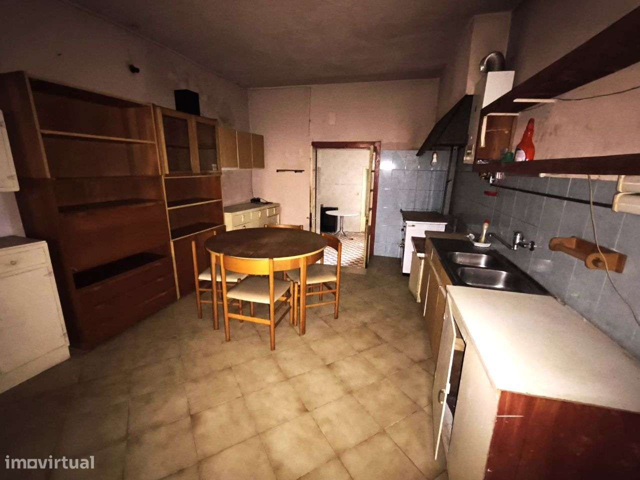 Moradia duplex em Valado dos Frades – excelente para investimento-28