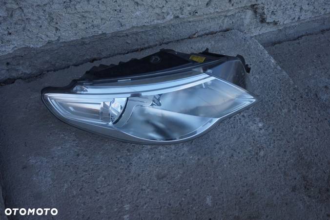 LAMPA PRZEDNIA PRAWA VW PASSAT CC 08/12r - 1