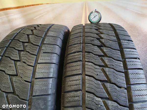 Para opon Firestone VanHawk Multiseason 235/65/16 C - 3