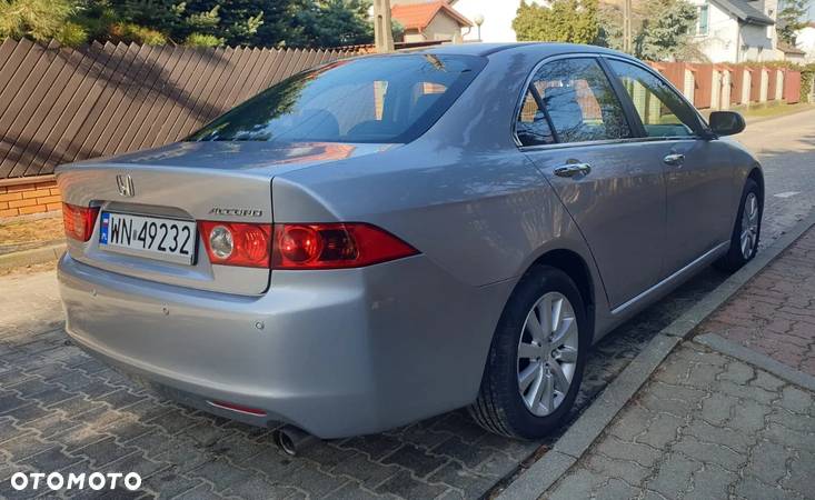 Honda Accord 2.0 Comfort - 6