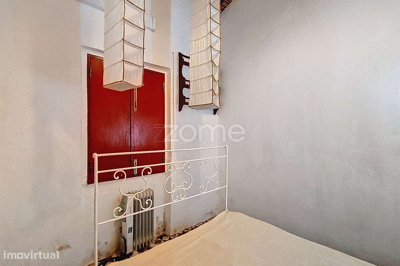 Moradia V2 no centro de São Marcos da Serra-10