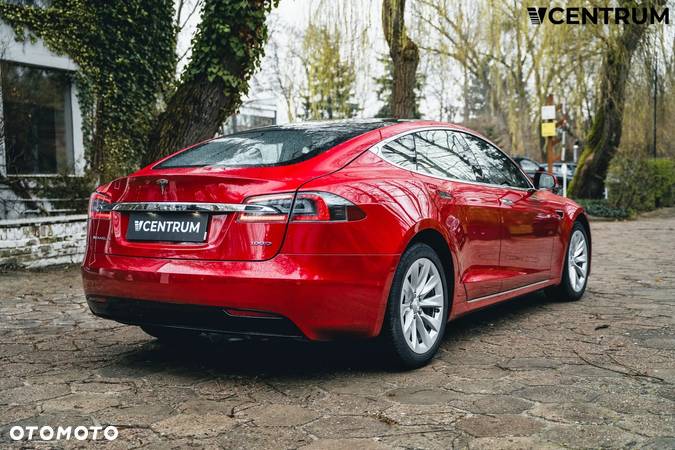 Tesla Model S Long Range Plus - 7