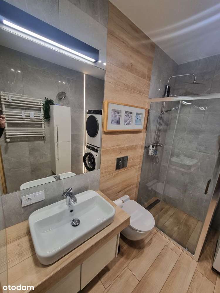 Umeblowany apartament z tarasem i parkingiem!-9