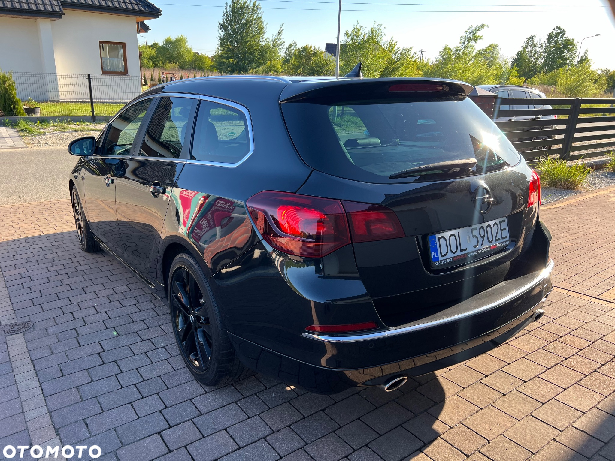 Opel Astra 2.0 BiTurbo CDTI DPF ecoFLEX SportsTourer St - 14