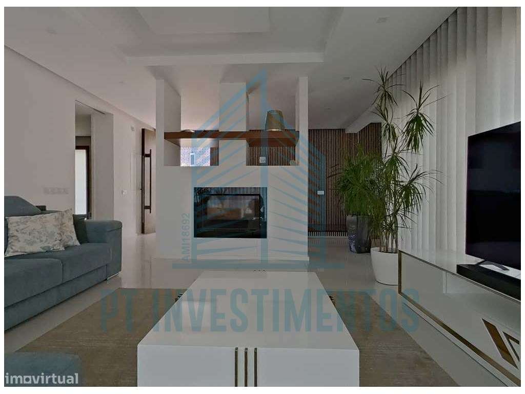 Moradia semi-nova T5+1 em Santa Joana - Aveiro-5