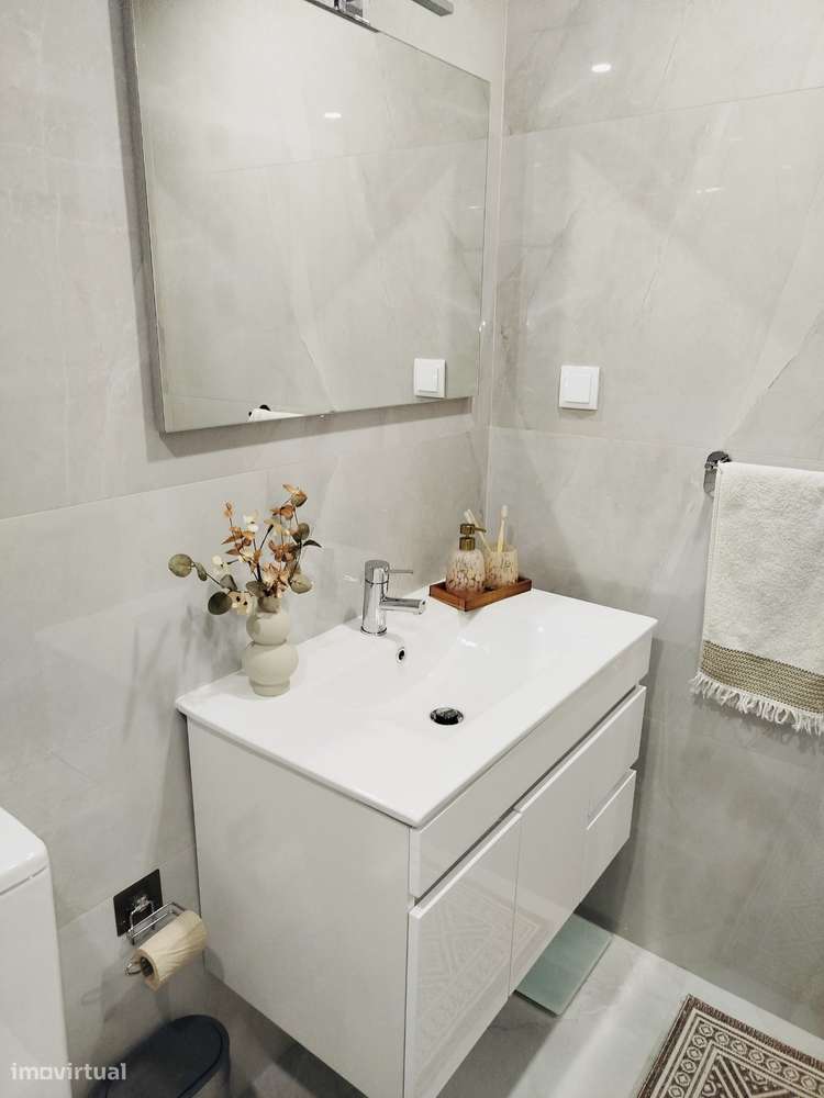 Moradia T2 térrea como nova-11