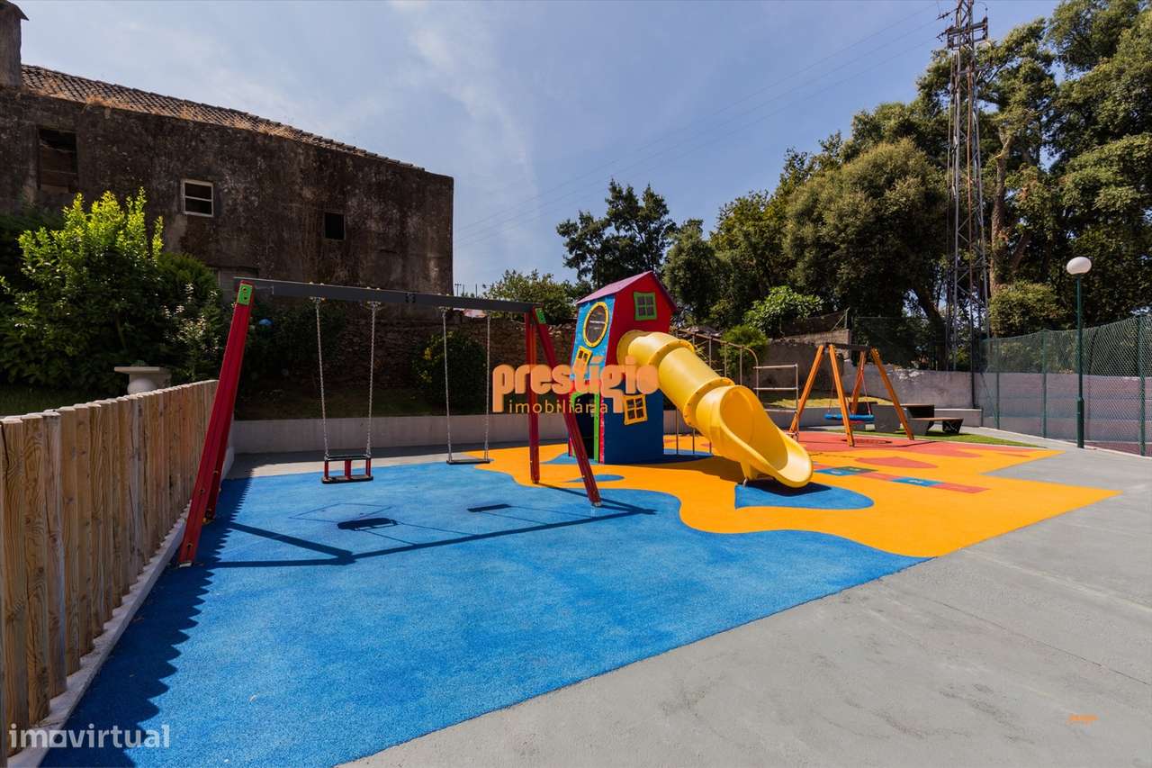 Apartamento T3 com piscina, varanda e ar condicionado-27