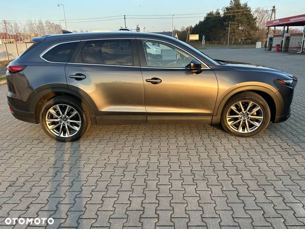 Mazda CX-9 - 10