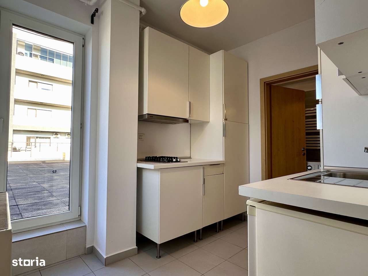 Triplex Matei Basarab-Calea Calarasi, bloc 2011 || 210mp || parcare+bo-15