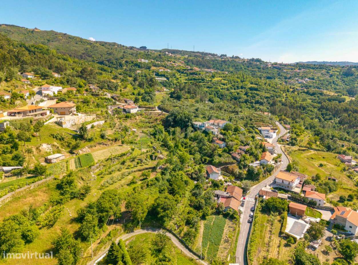 Terreno em Lardosa, Soalhães, Marco de Canaveses-10