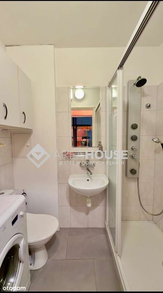 3 pokoje z balkonem w świetnej lokalizacji- Ul. Strubiczów-11