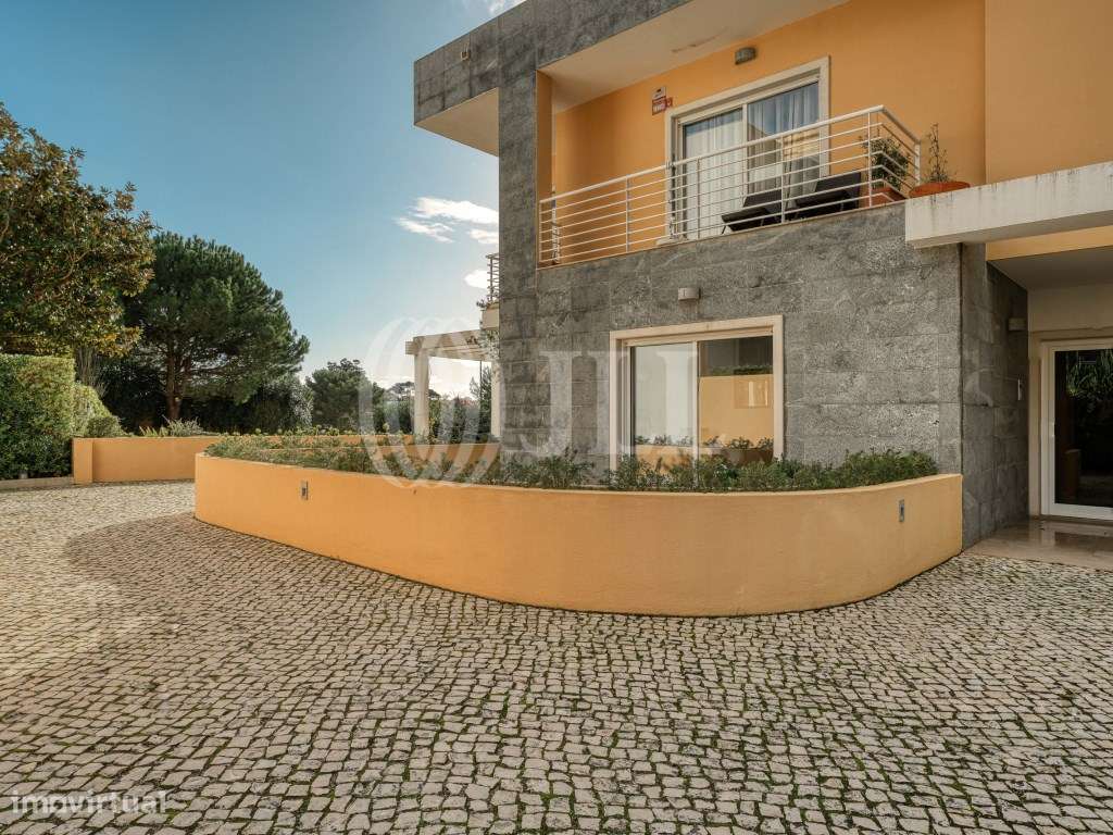 Apartamento T3 condomínio em Birre Cascais-41