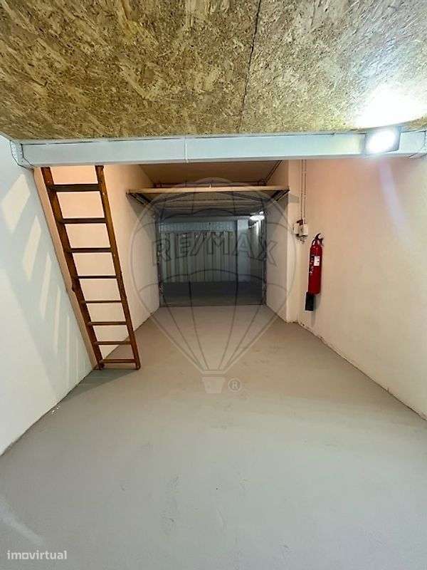 Garagem  para venda - Grande imagem: 2/8
