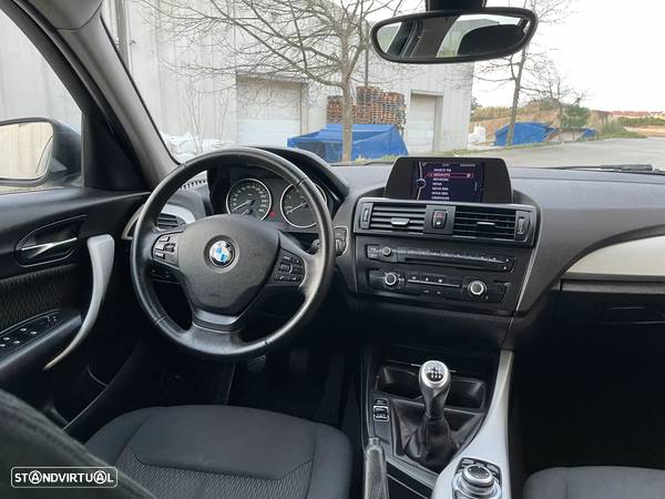 BMW 118 d Line Urban - 13