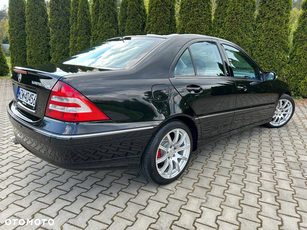 Mercedes-Benz Klasa C 200 Kompressor Avantgarde - 16