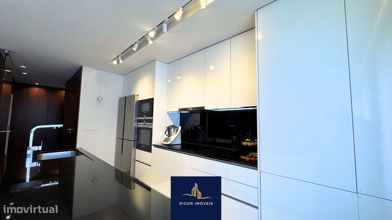 Apartamento Renovado T2 | Póvoa de Varzim - Centro | Exclusivo-16