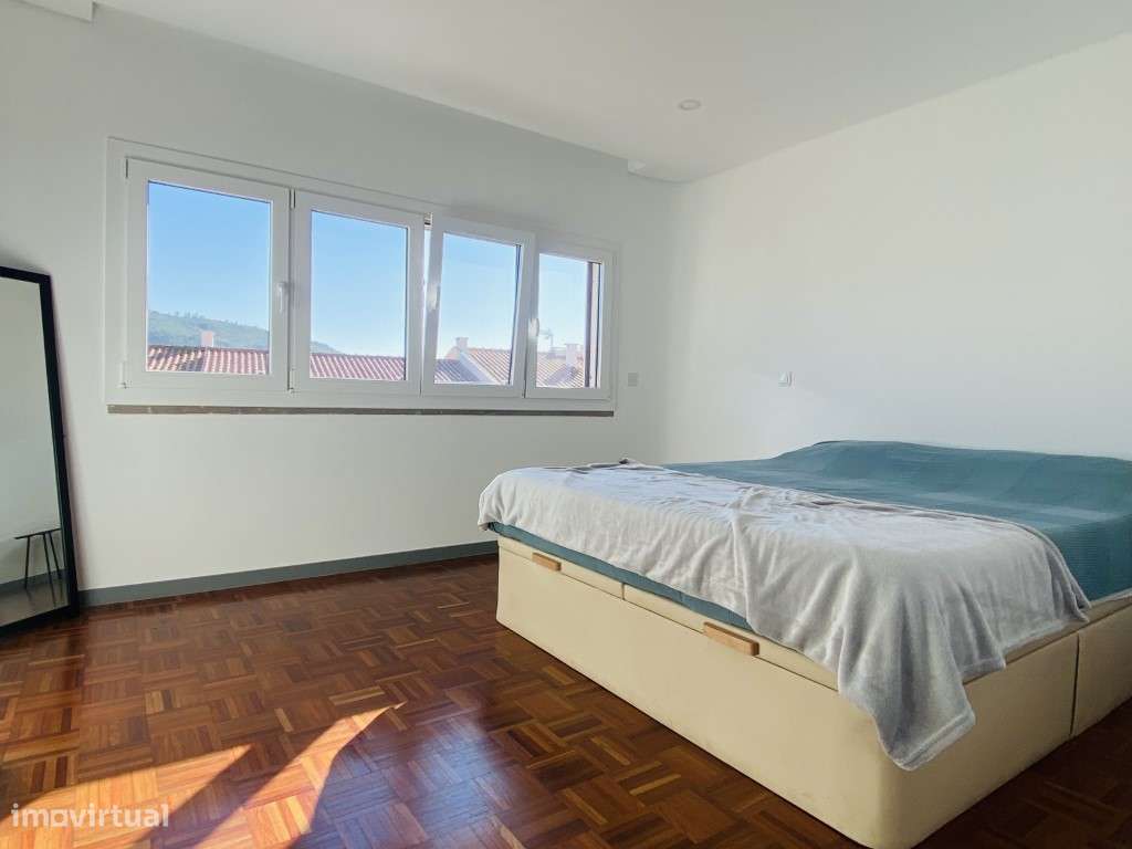 Moradia T3 com Piscina em Sesimbra-21