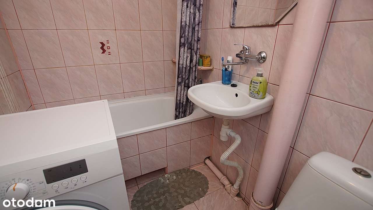 W Centrum miasta Płocka 2 pokojowe mieszkania poleca się do sprzedaży!-10