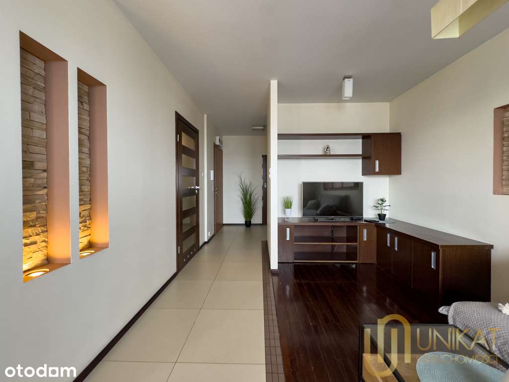 *Dwustronne* 2 pokoje* z dużym tarasem*-1