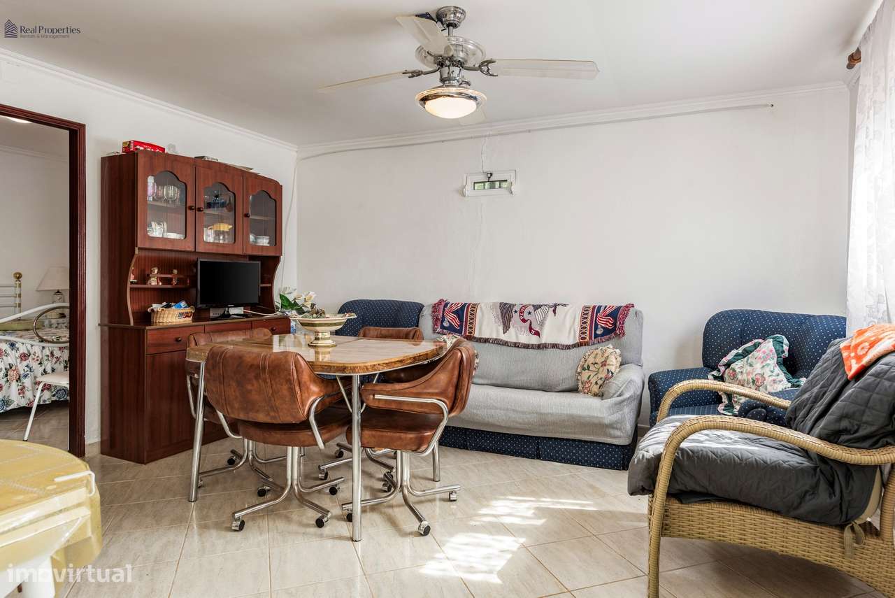 Encanto Algarvio – Moradia Térrea Isolada com Piscina e Jardim-22