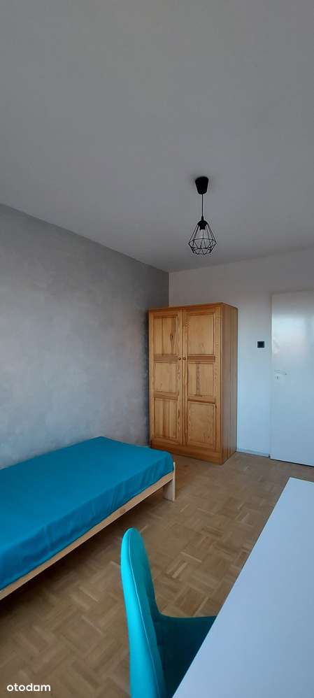 Inwestycyjne - 4 pokoje - ogrzewanie miejskie - 78 m2 - dwa balkony-5