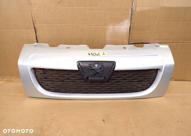 Peugeot Boxer 07- ATRAPA GRILL SREBRNA - 1