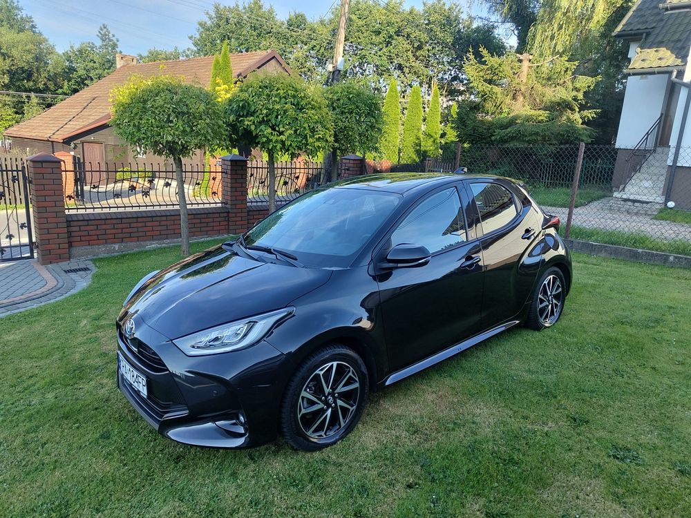 Toyota Yaris IV (2020-) 1.5 VVT-i Team Deutschland 2022