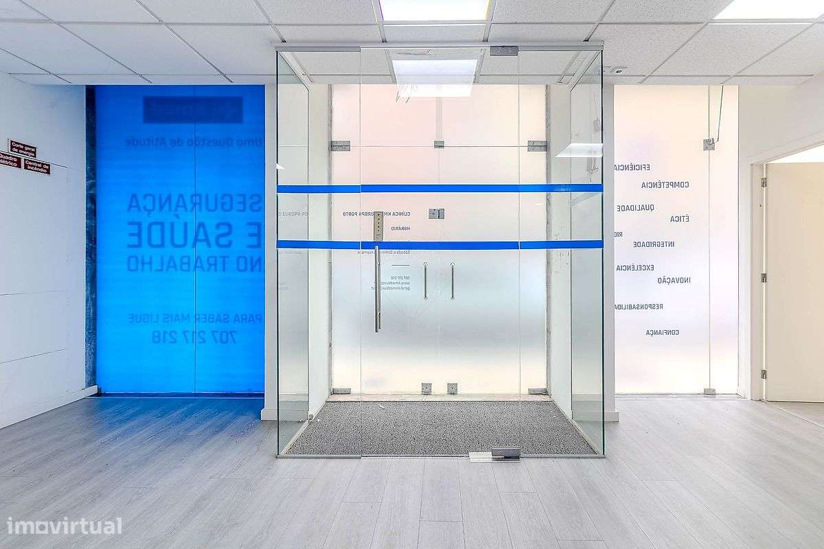 Loja  para arrendamento - Grande imagem: 2/34