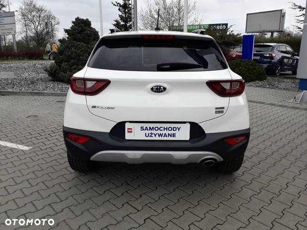 Kia Stonic 1.6 CRDi L - 6