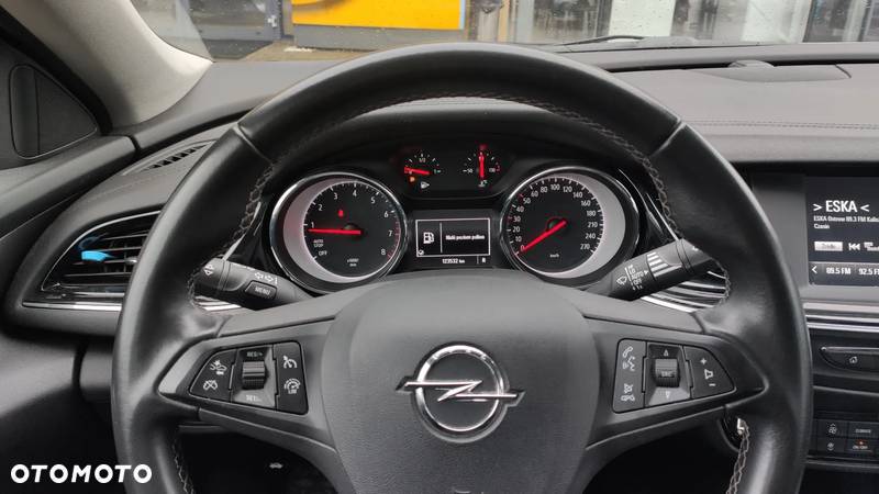 Opel Insignia 1.5 T Innovation S&S - 24