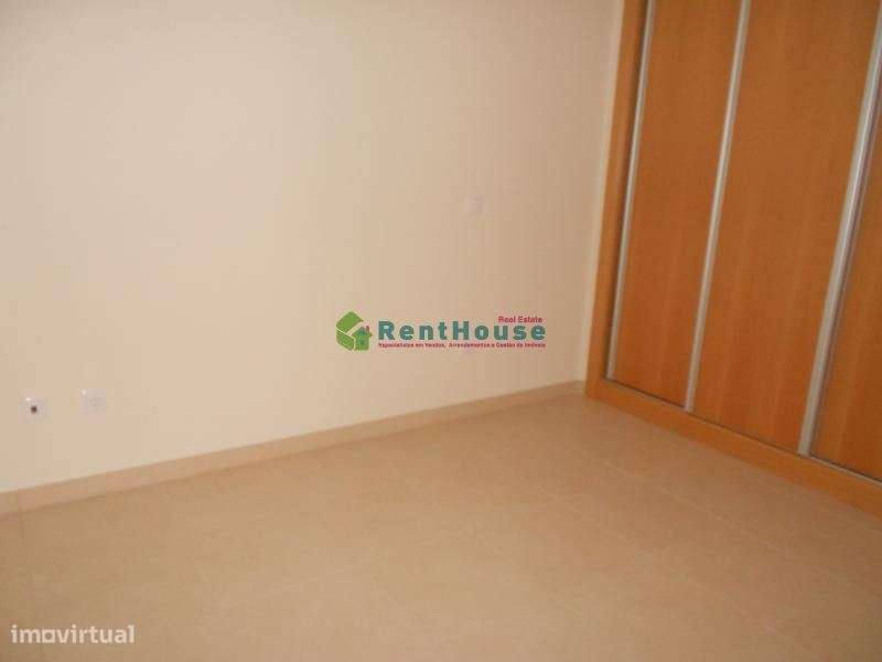 Andar Moradia T2 Semi-Nova - Grande imagem: 5/8