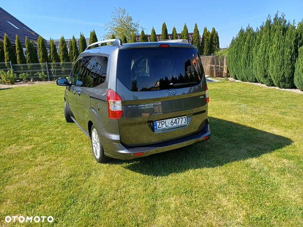 Ford Tourneo Courier 1.0 EcoBoost Titanium - 6