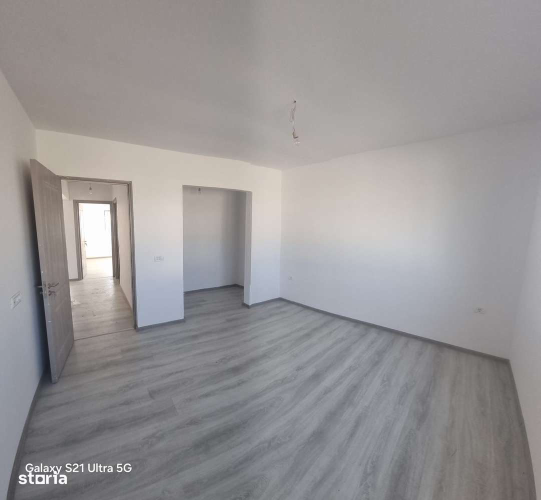 Casa single 3 camere  cu pod mansardabil /teren 300mp/utilitati - Imagine principală: 4/9