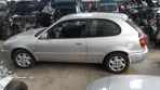 Toyota Corolla E11 2.0 D-4D de 2001 para peças - 1