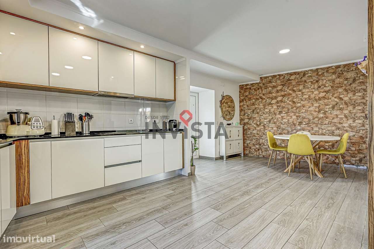 Moradia T3 Térrea com 2 Suites | Centro de Alverca-5