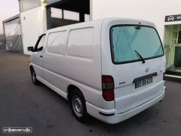 Toyota HIACE 2.4 D FECH. FRIGORIFICA - 5