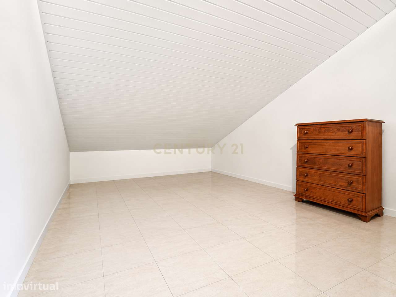 Espaçoso Apartamento T3  com Arrecadação em Pinhal Novo, Palmela-39