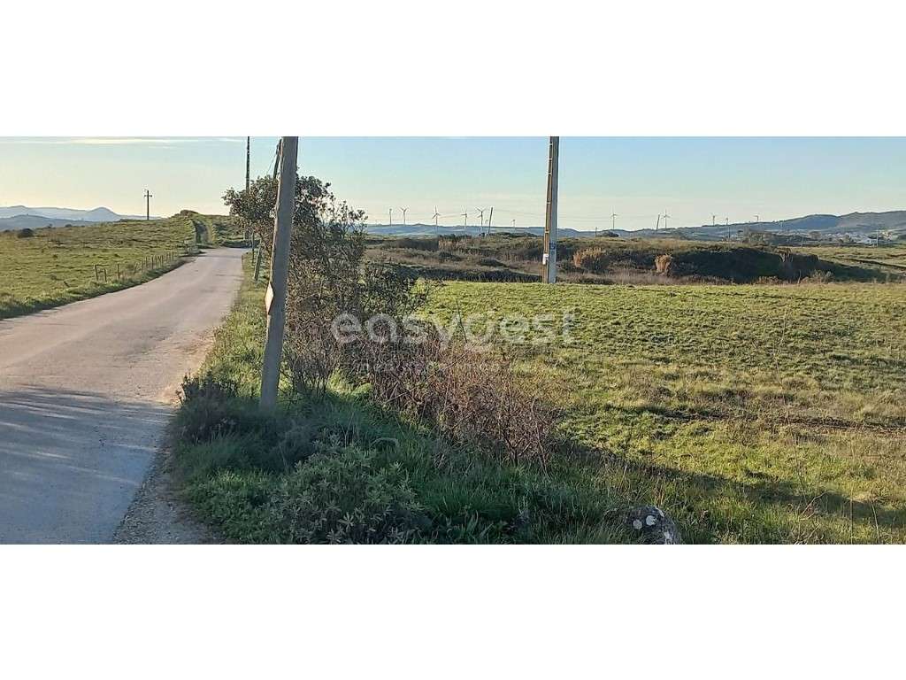 Terreno Rústico para cultivo com 16360 m2 em Manhosas São João Montes - Grande imagem: 2/15