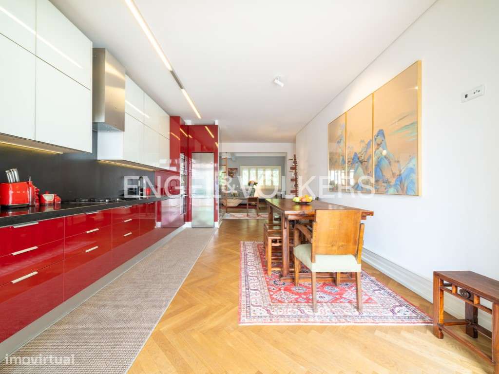 Apartamento T3+1 com Terraço Ajardinado na Avenida da Liberdade-13