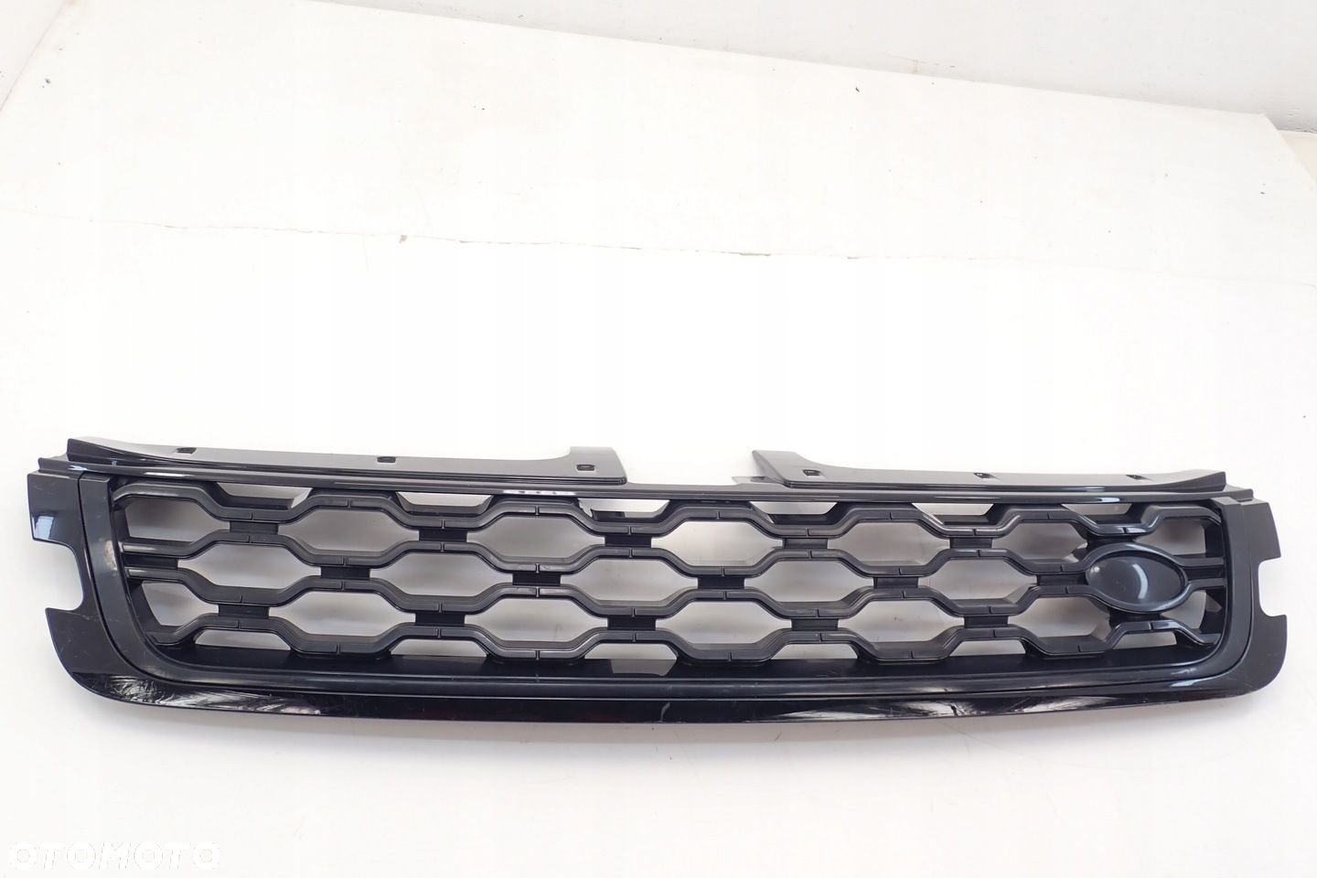 LAND ROVER EVOQUE II 19- ATRAPA GRILL K8D2-8200-C - 2