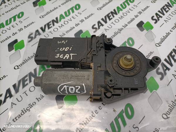 Motor Elevador Frente Esquerdo Volkswagen Passat Variant (3B5) - 1