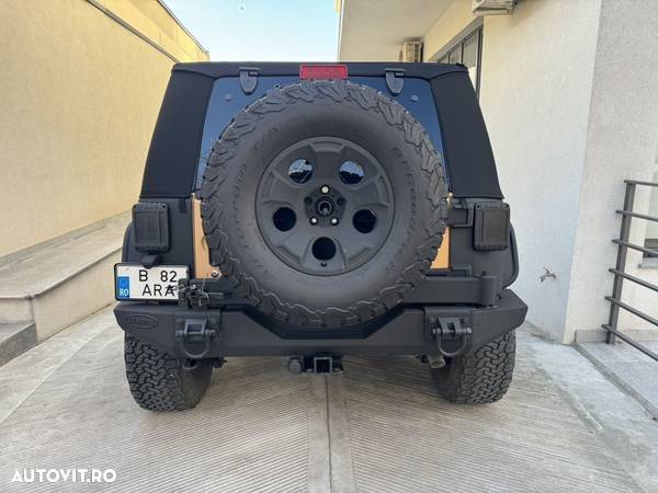 Jeep Wrangler 2.8 CRD AT Rubicon - 6