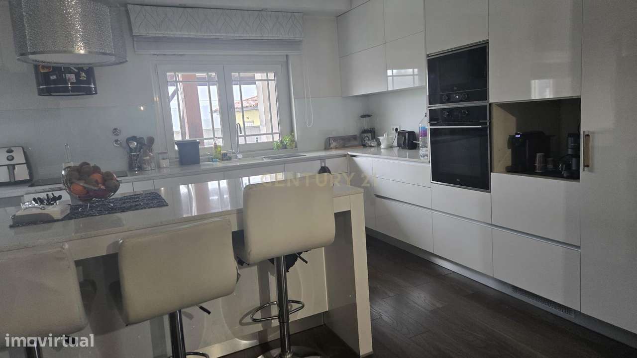 Moradia T5 em Viseu - Grande imagem: 3/21