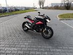 Triumph Street Triple - 4