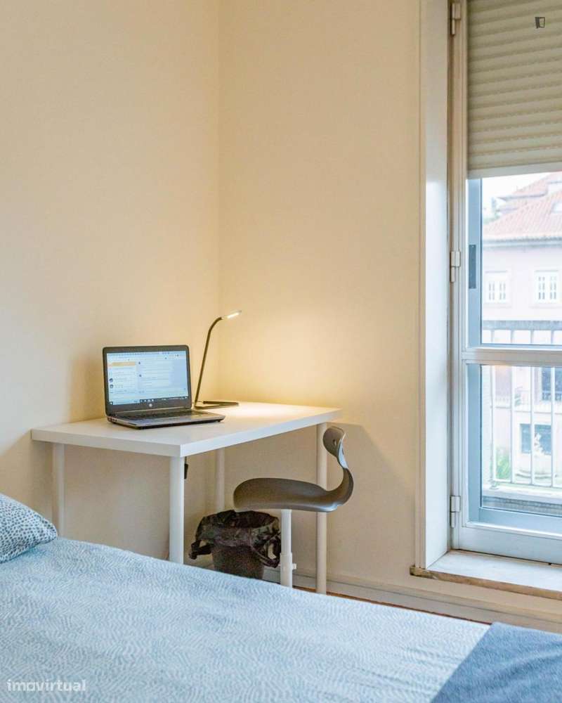 Quarto - localizado em Ramalde Porto - Grande imagem: 5/10