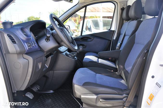 Opel Vivaro Furgon 3 Locuri - 15